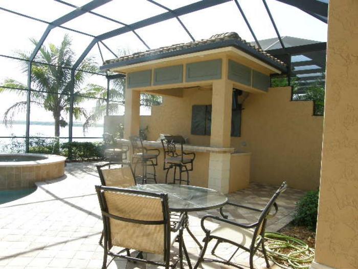 Outdoor Kitchen Listing photo 9